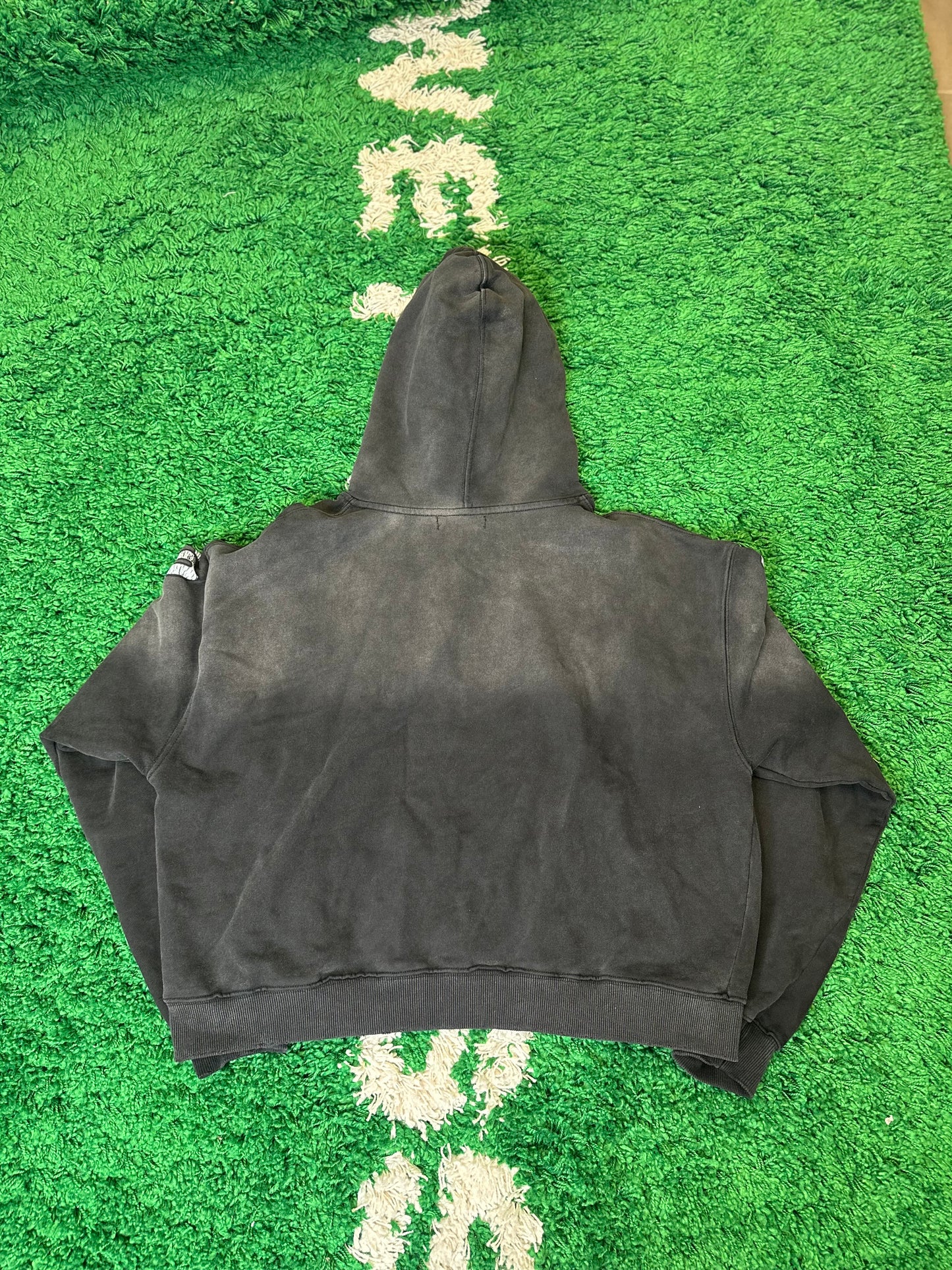 Vale Bulldog Hoodie Size Large