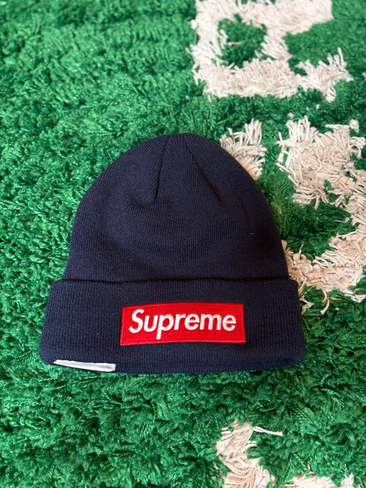Supreme Box Logo Beanie Navy DS