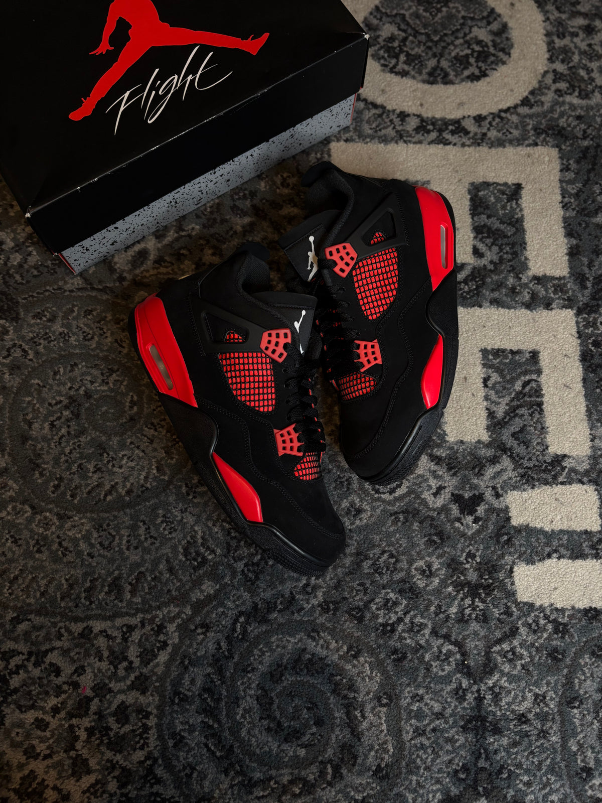Jordan 4 Retro “Red Thunder” Clean Og Size 11