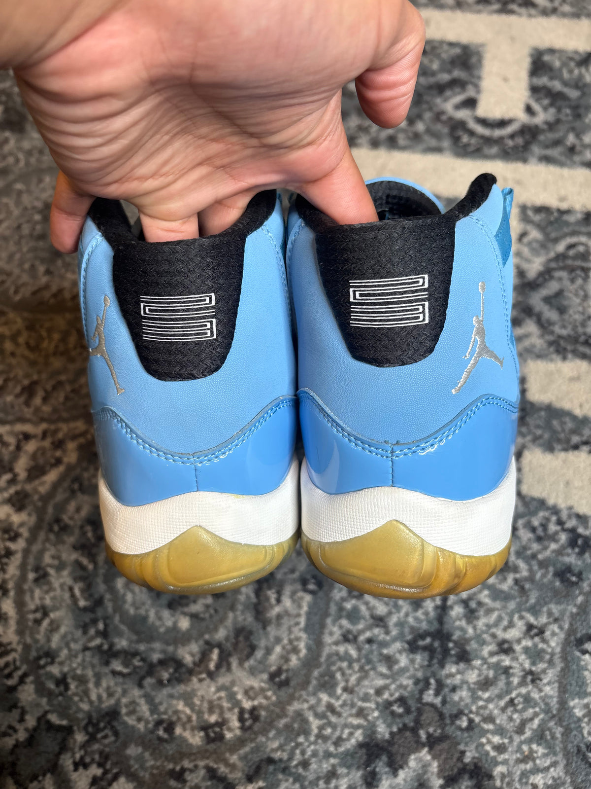 Jordan 11 Retro “Pantone” Clean Nb Size 10.5