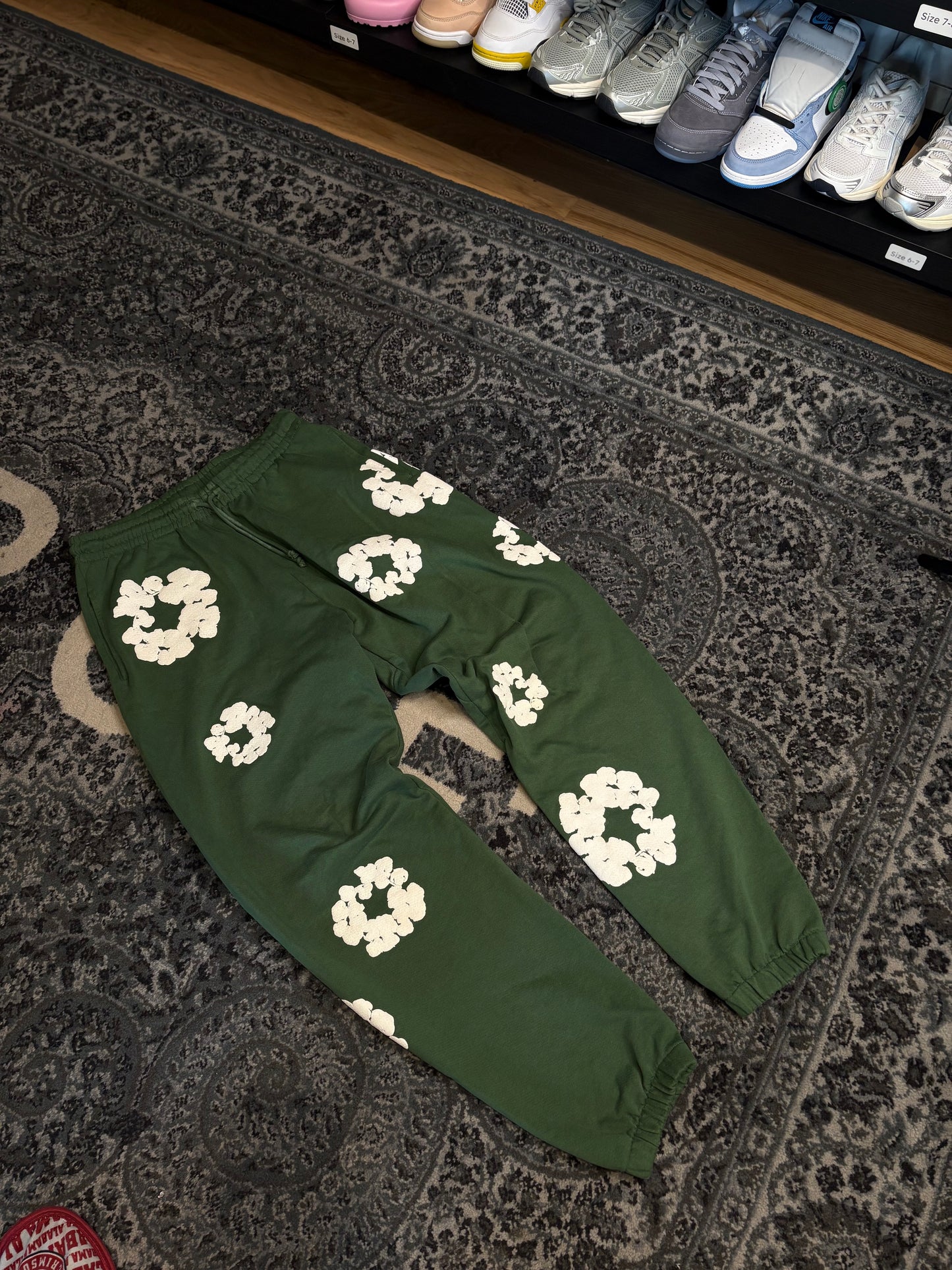 Denim Tears Green Wreath Sweatpants Size Large