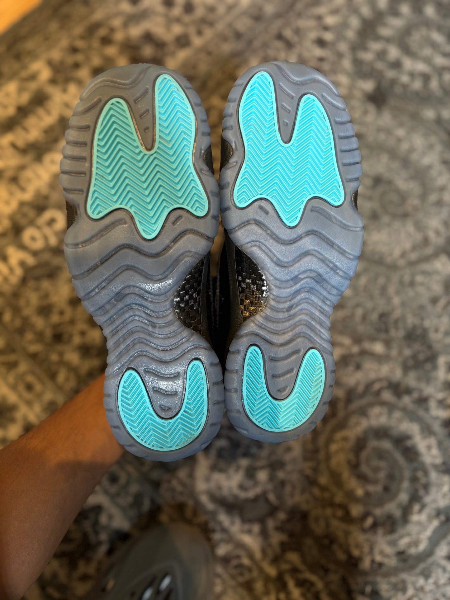 Jordan 11 Retro “Gamma Blue” Clean OG Size 7Y
