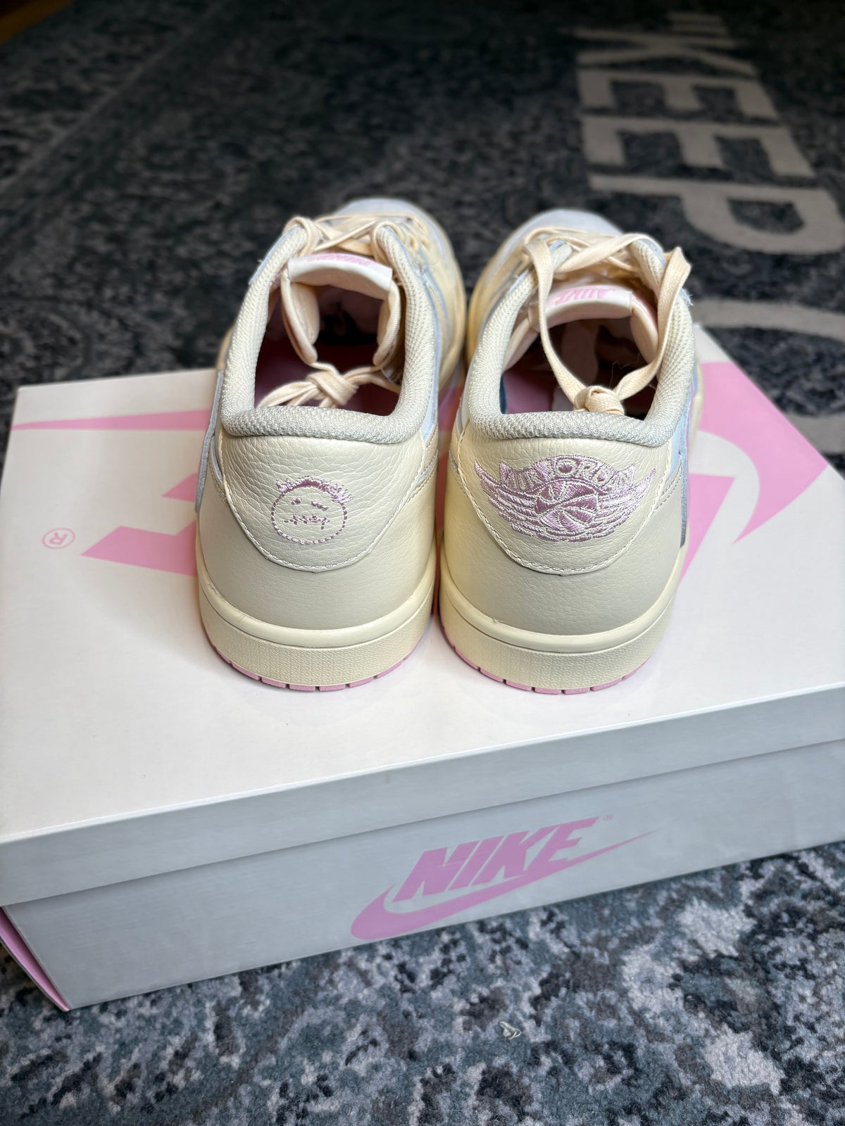 Jordan 1 Retro Low “Shy Pink” Vnds Og Size 10.5