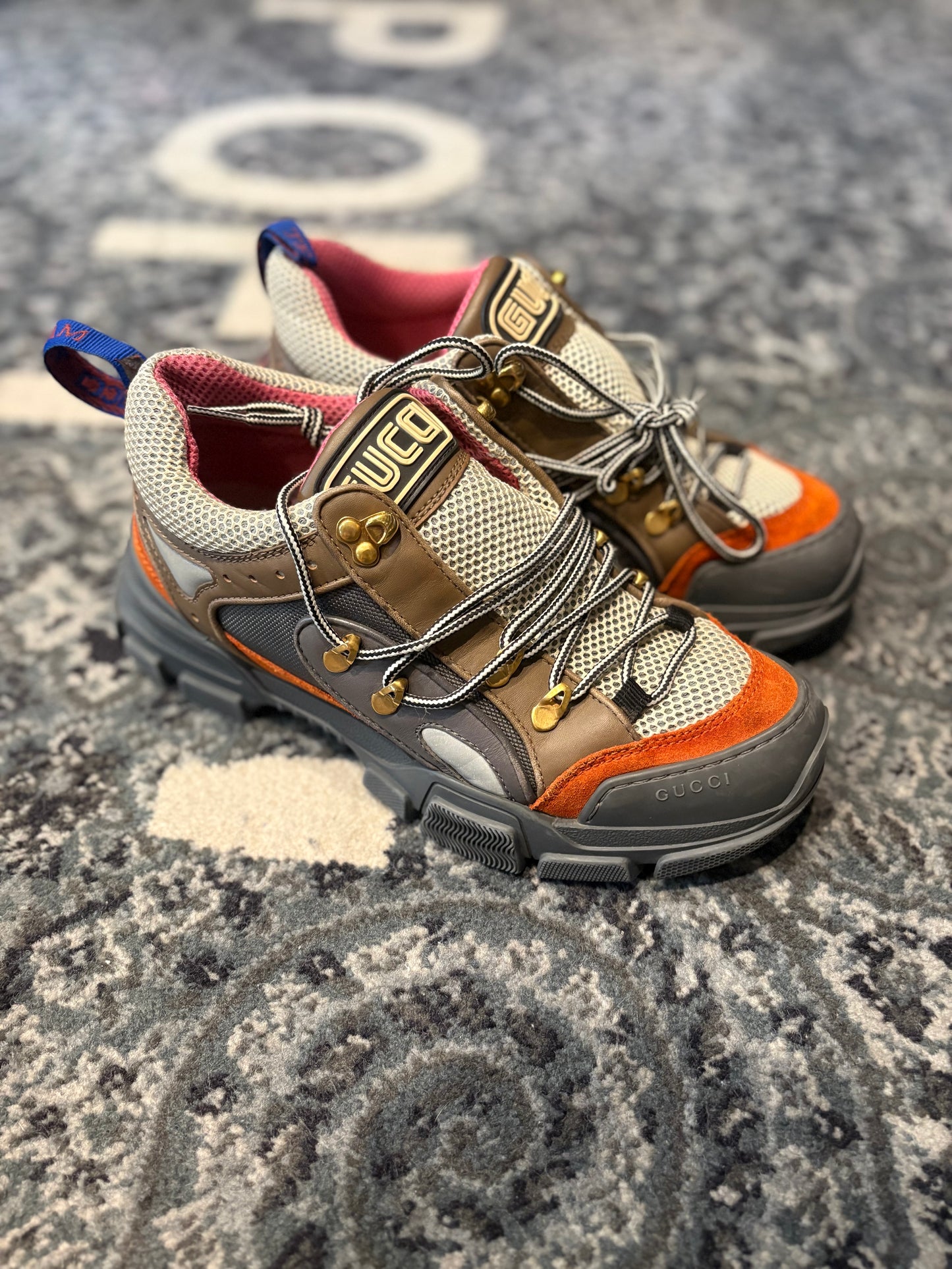 Gucci Sega FlashTrek “Crystal Grey Orange” NB CLEAN SIZE 6
