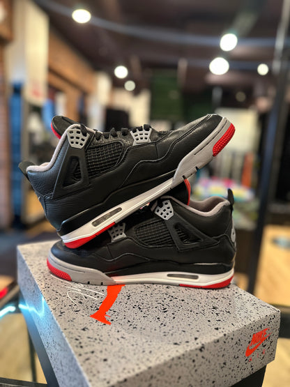 Jordan 4 Bred Reimagined Sz. 9.5 Clean OG