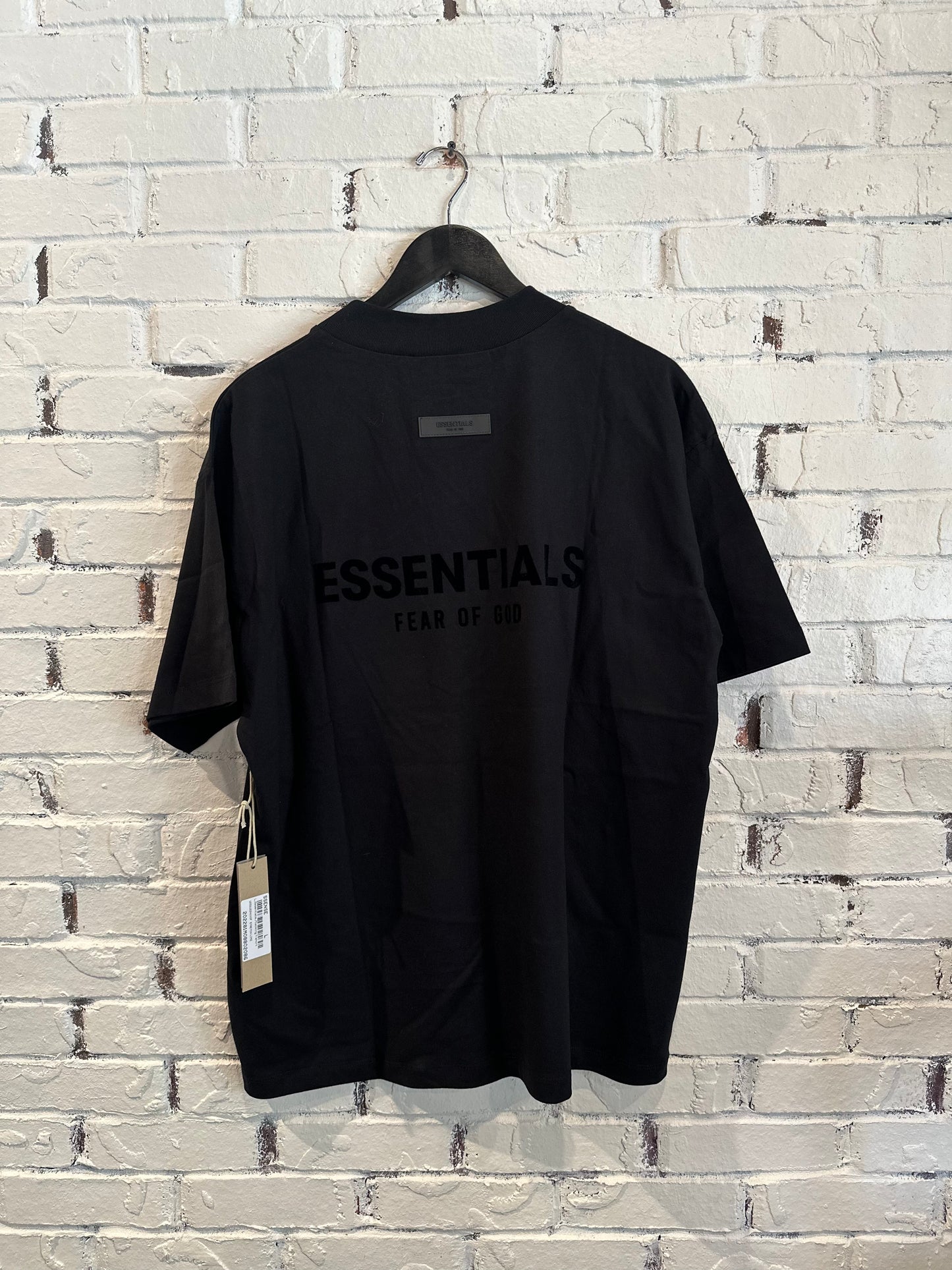 Essentials Logo Tee Sz. M