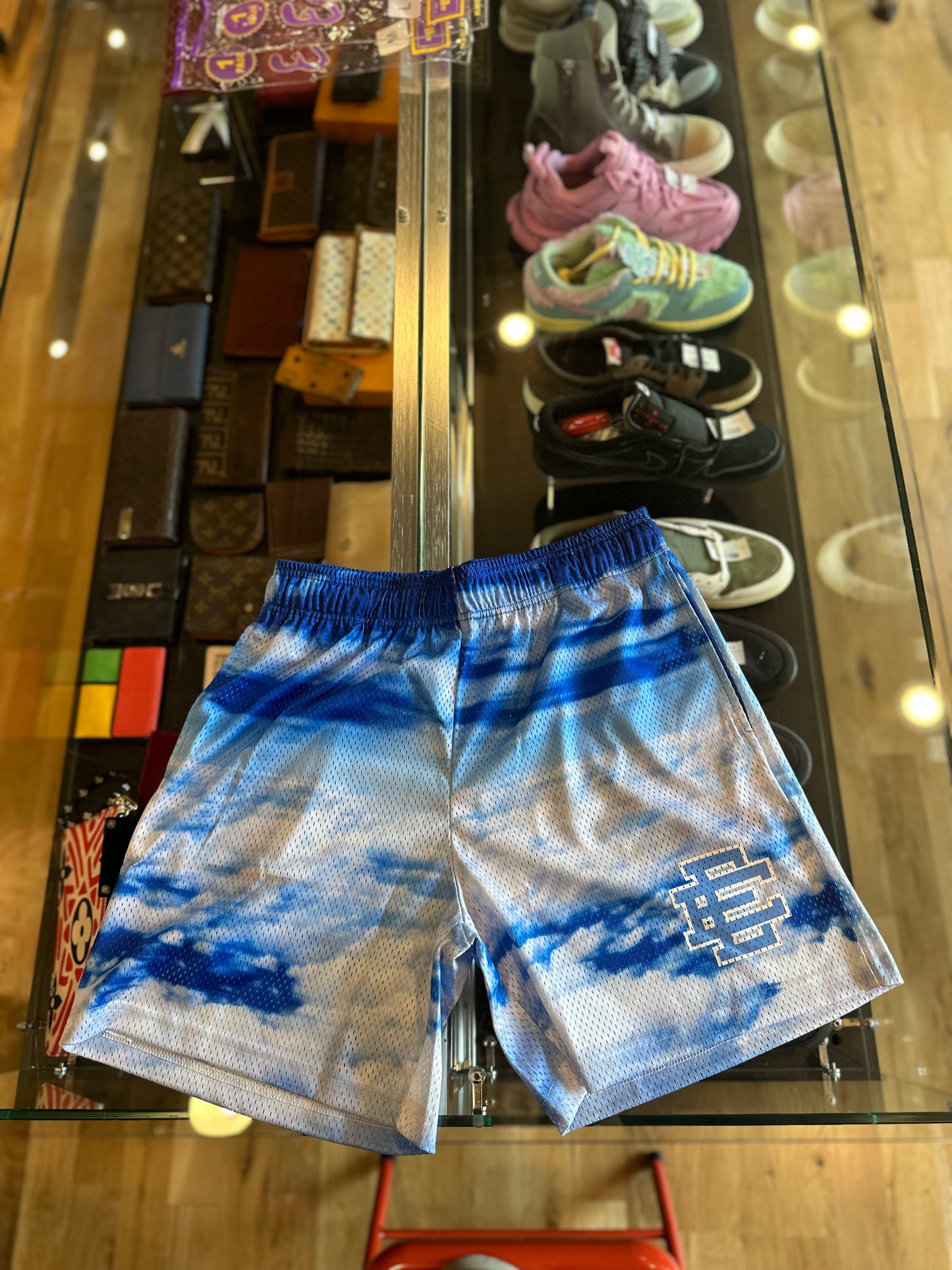 Eric Emmanuel Sky Shorts DS Size Large