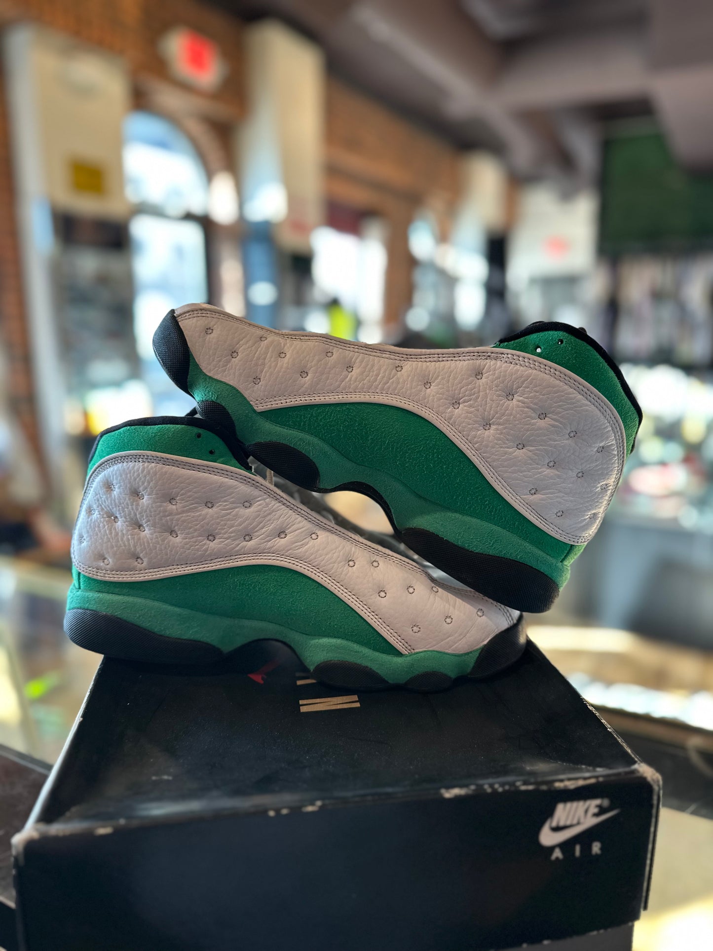 Jordan 13 Lucky Green Sz. 10.5