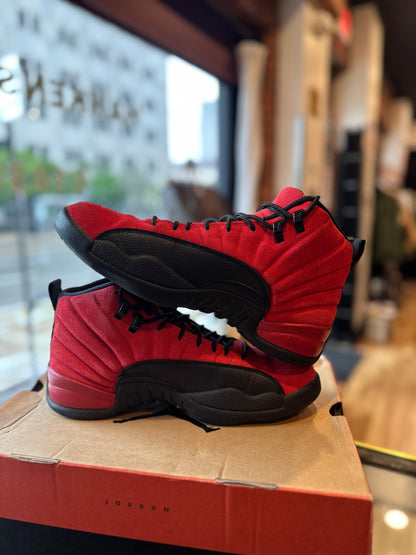 Jordan 12 Reverse Flu Sz. 11 Clean OG