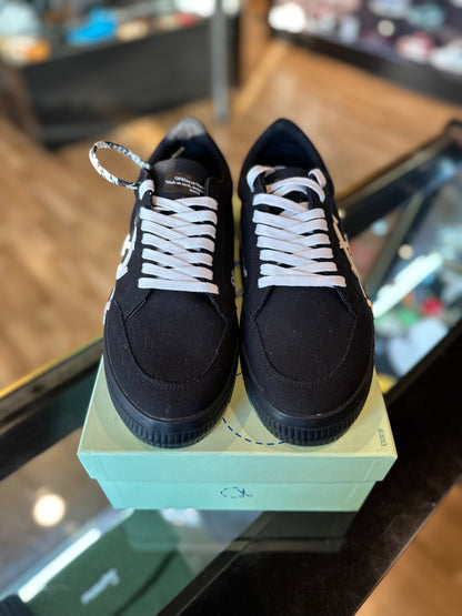 OW Vulc Sneaker Sz. 11M DS