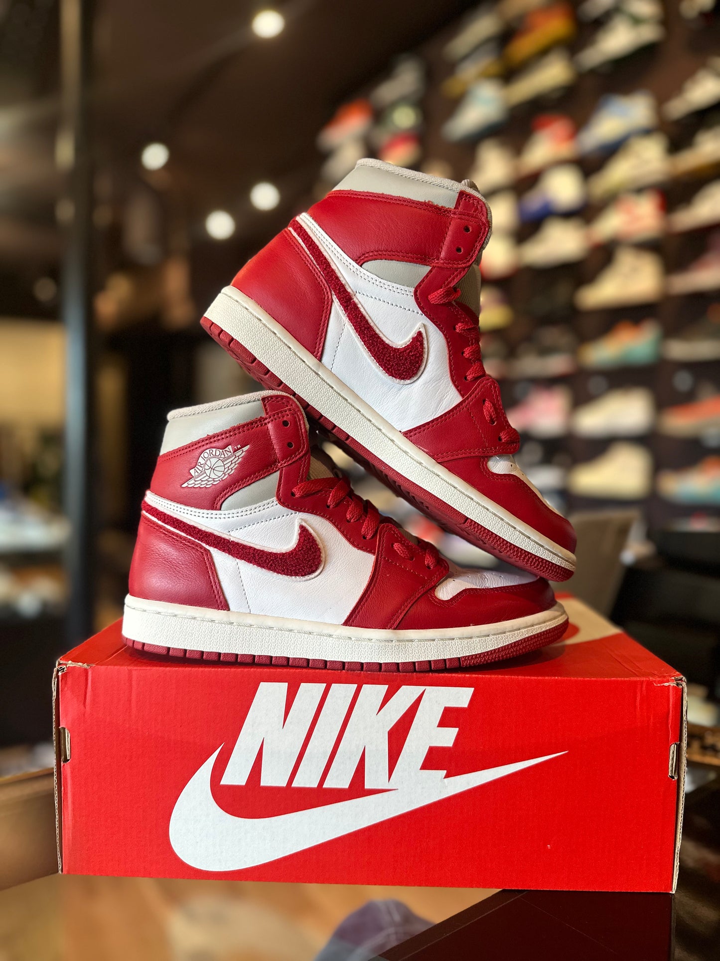 Jordan 1 Retro High OG Varsity Red Clean RB Size 7