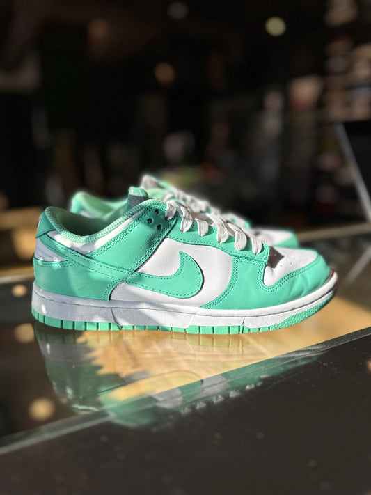 Green Glow Dunk Sz 6.5M