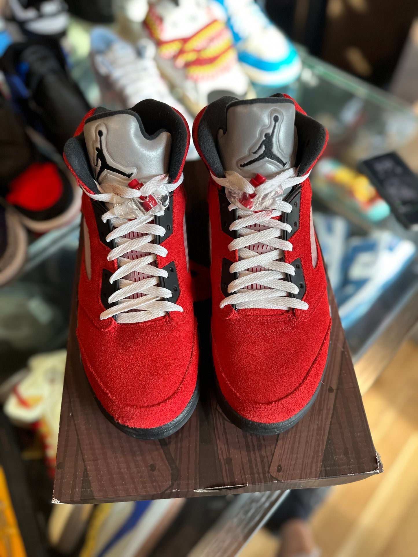 Jordan 5 Raging Bull Sz. 8.5 Clean OG