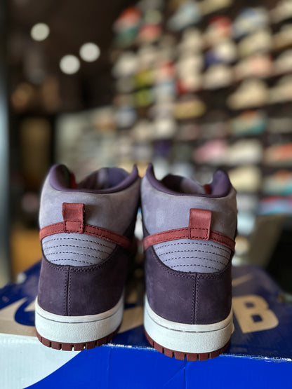 SB Dunk High Daybreak Plum VNDS Size 9