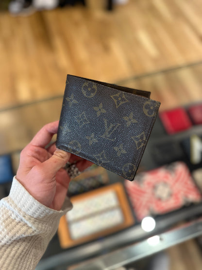 LV Monogram Bi Fold