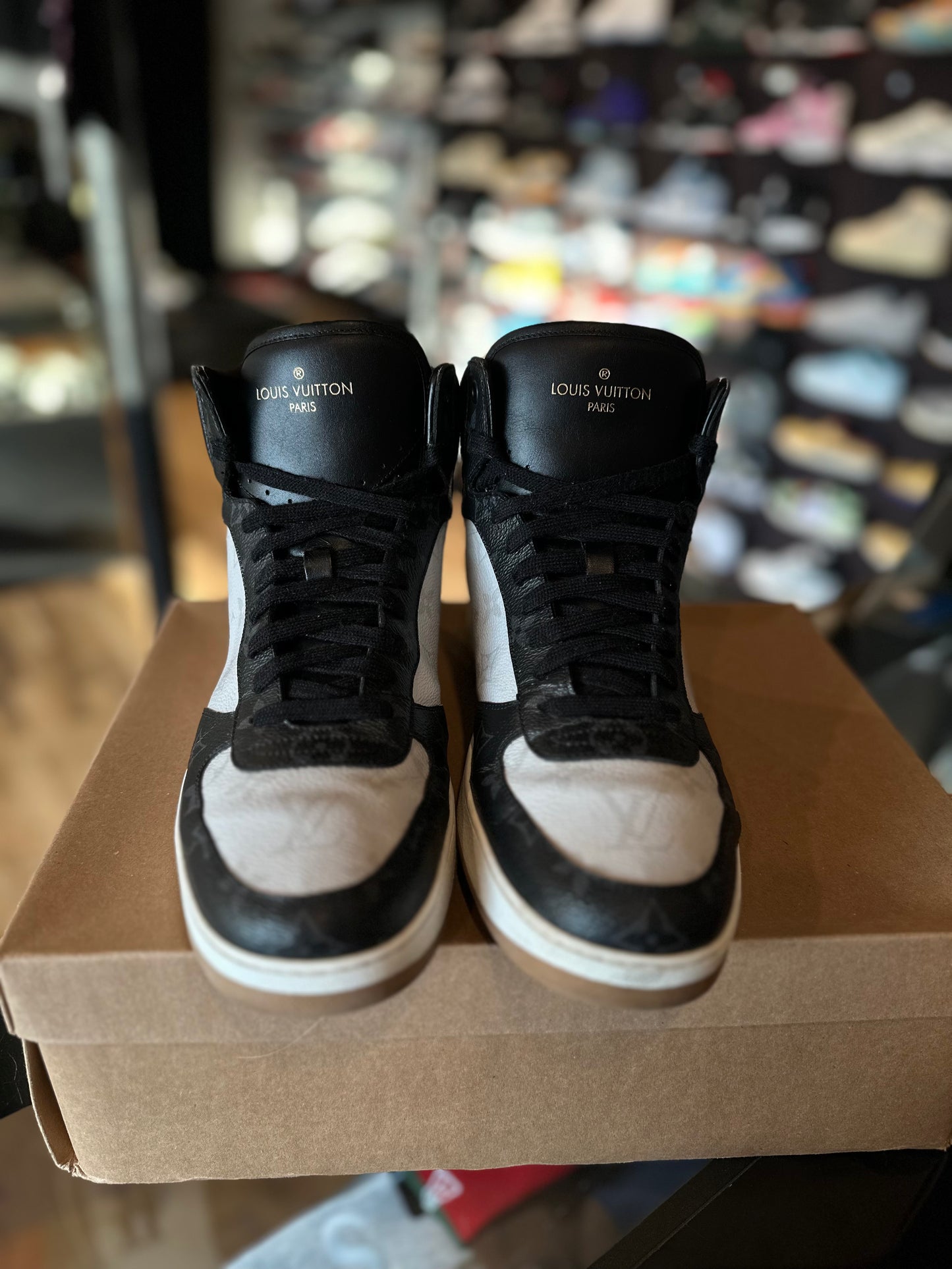 Louis Vuitton Rivoli Sneakers PO RB Size 10.5