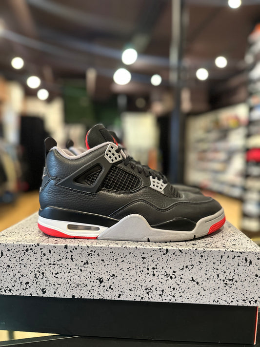 Jordan 4 Bred Reimagined Sz. 9.5 Clean OG