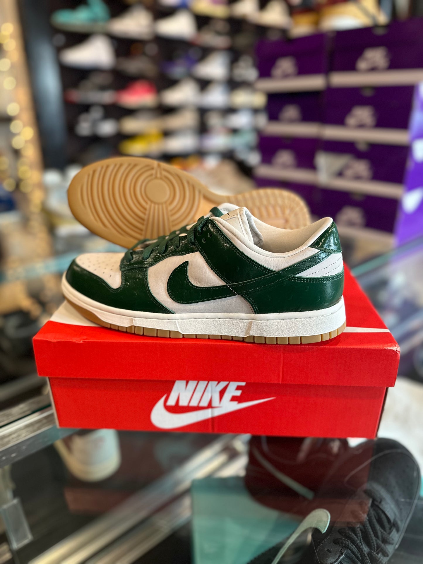 Nike Dunk Low LX Gorge Green Ostrich 2024 Size 10.5 DS OG