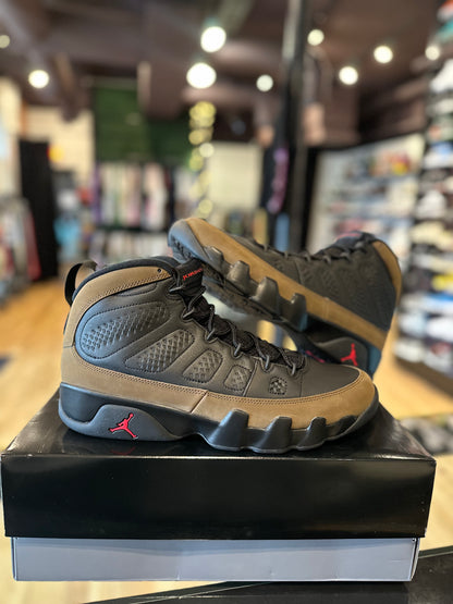 Jordan 9 Olive Sz. 12 DS