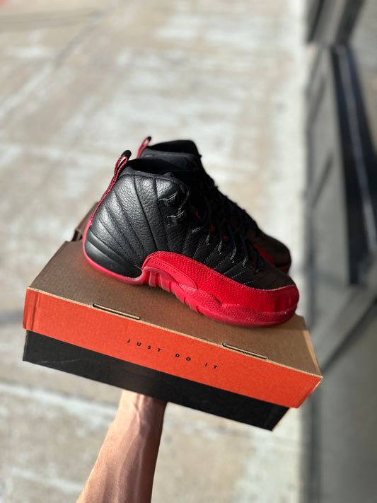 Jordan 12 Flu Game Sz. 6y DS OG