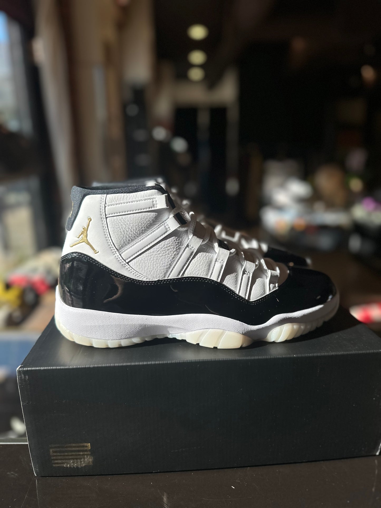 Jordan 11 DMP Gratitude Sz. 13 Brand new