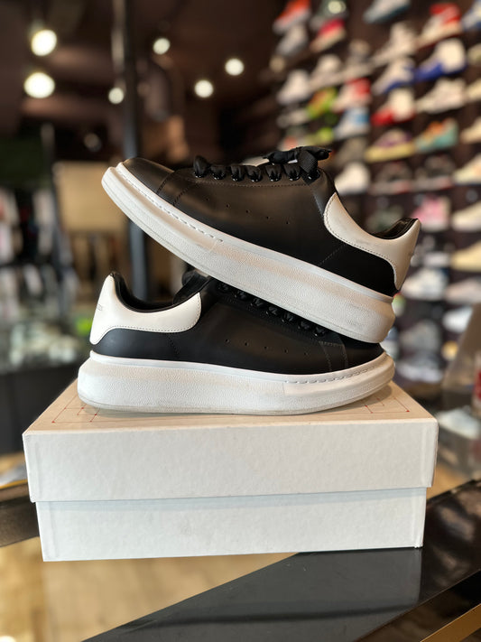 Alexander McQueen Black/White Sneakers PO OG Size 44E/11