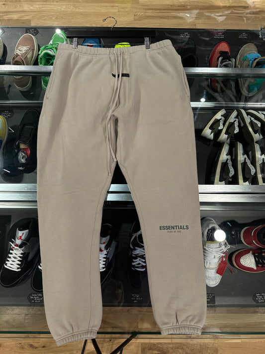 FOG Essentials Sweatpants Tan Size XL