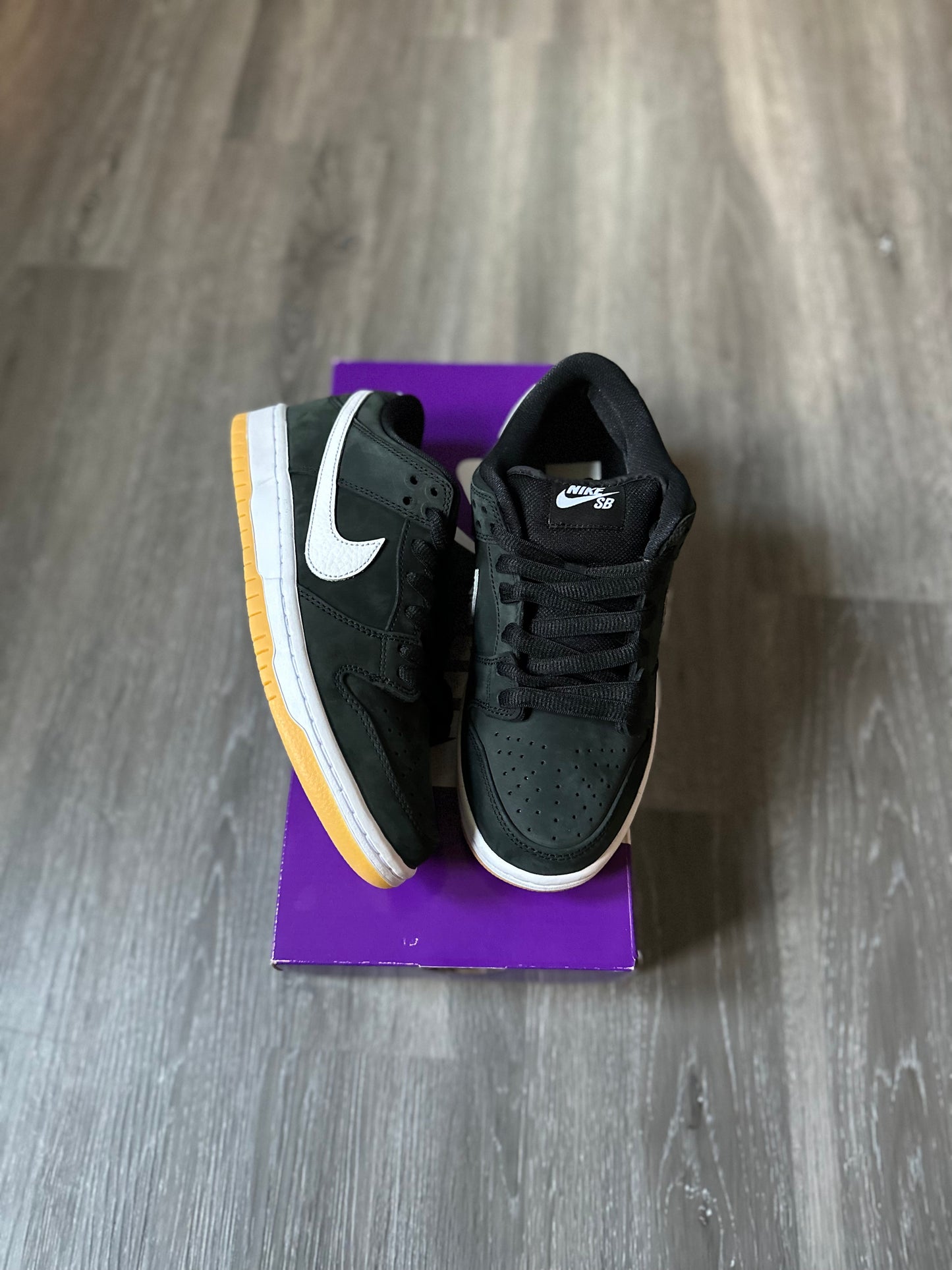 Dunk Low Pro Black Gum SZ 7.5 DS