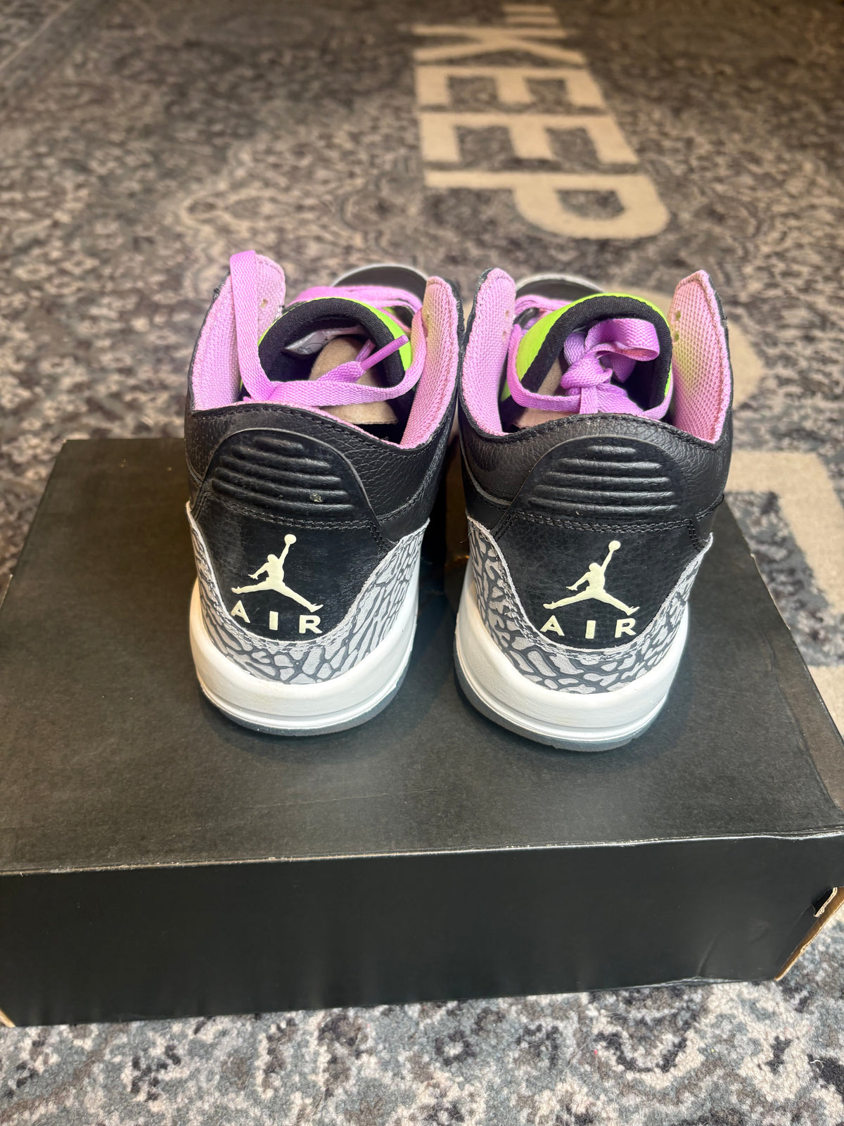 Jordan 3 Retro “Electric Green” Clean Og Size 7Y