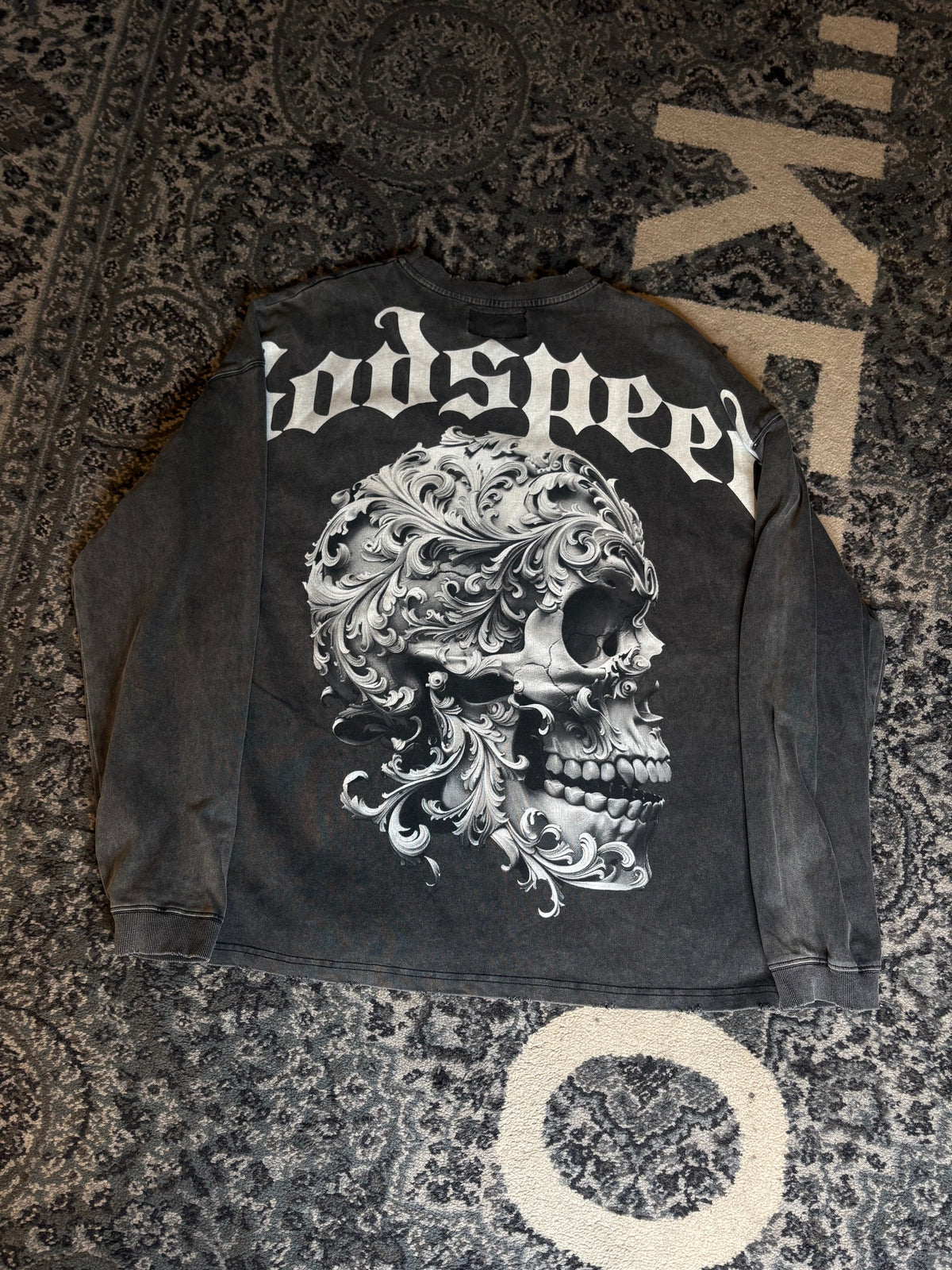 Godspeed Grail Long Sleeve Size Xl